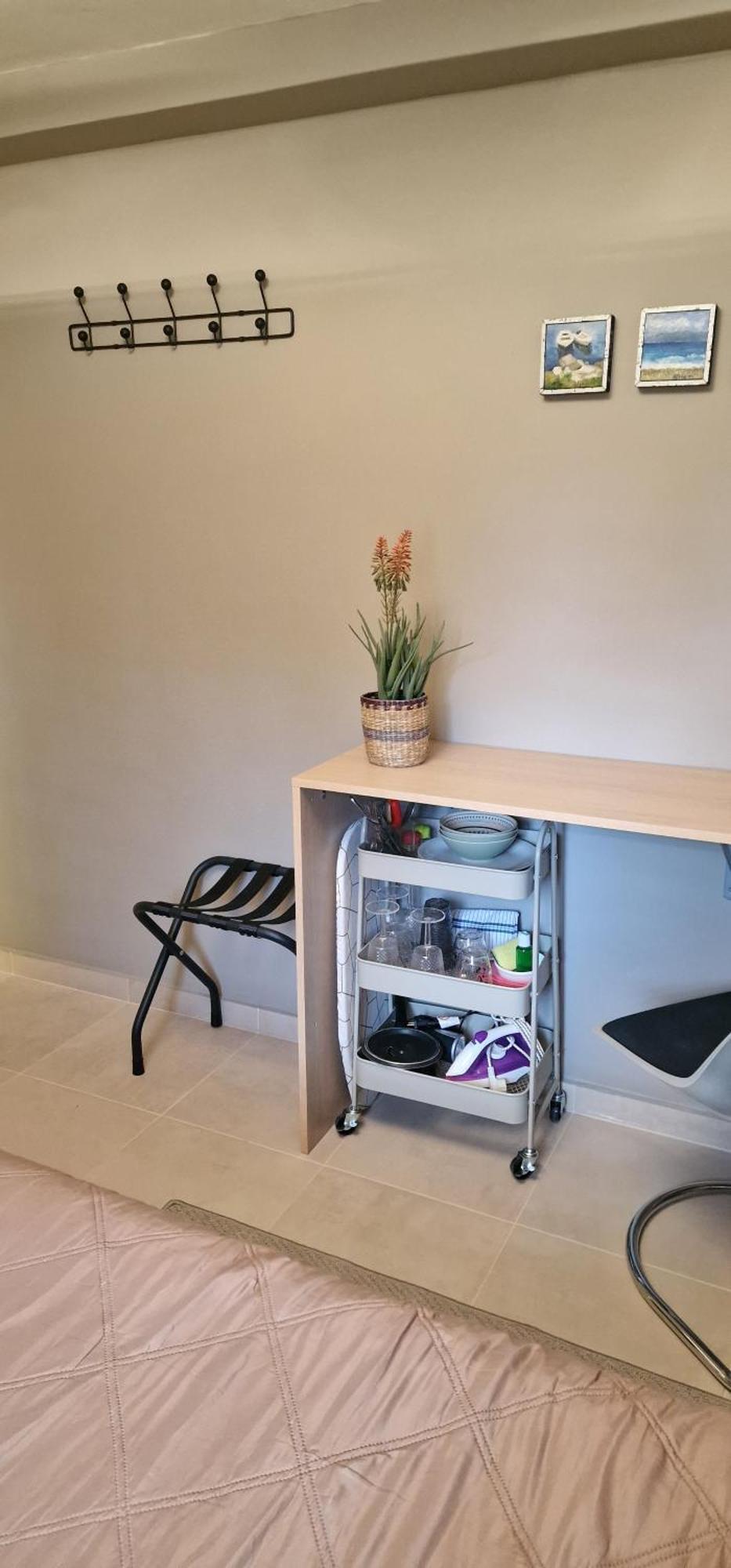 A Cozy Affordable Place at Voula Atena Exterior foto